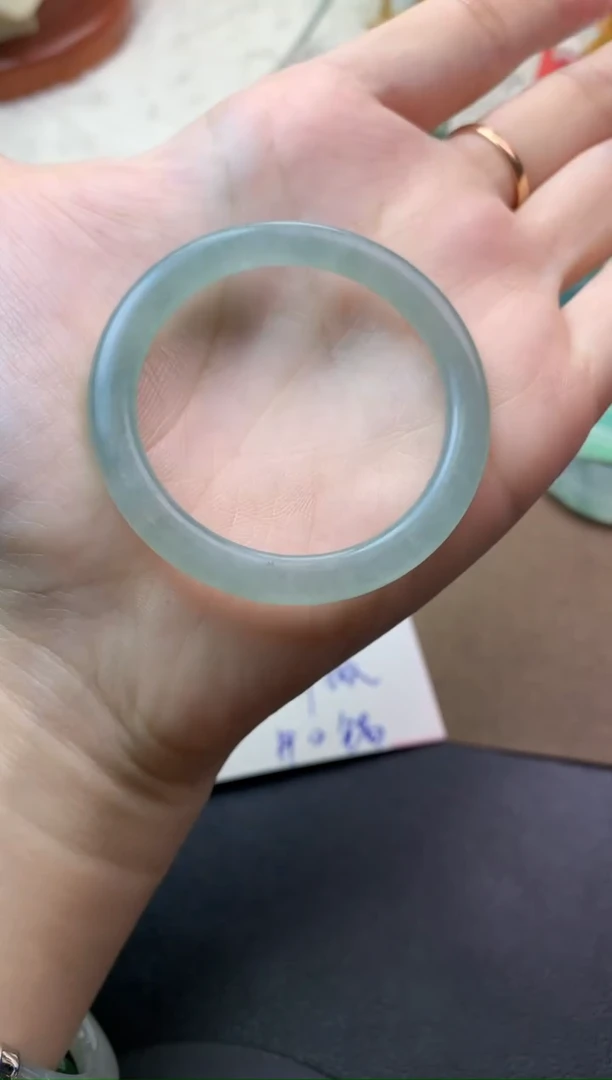 未镶嵌定制翡翠毛货