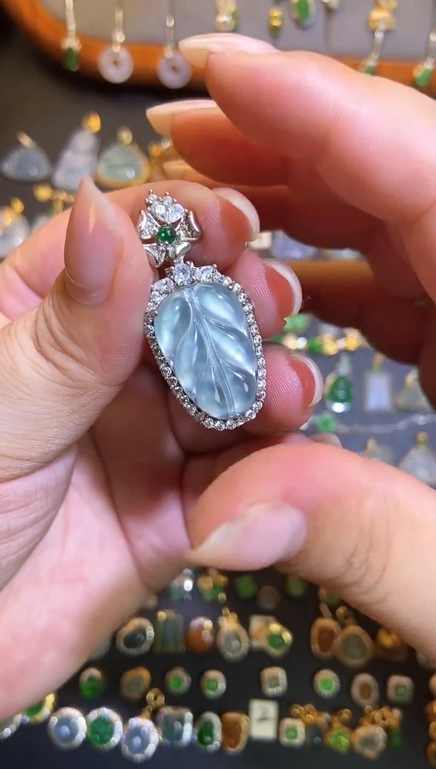 翡翠银S925镶嵌吊坠(不含链)1