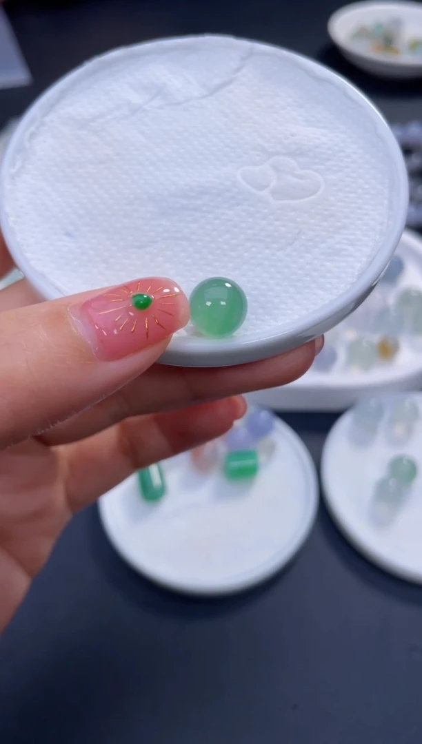 未镶嵌定制翡翠懒****享啊A288