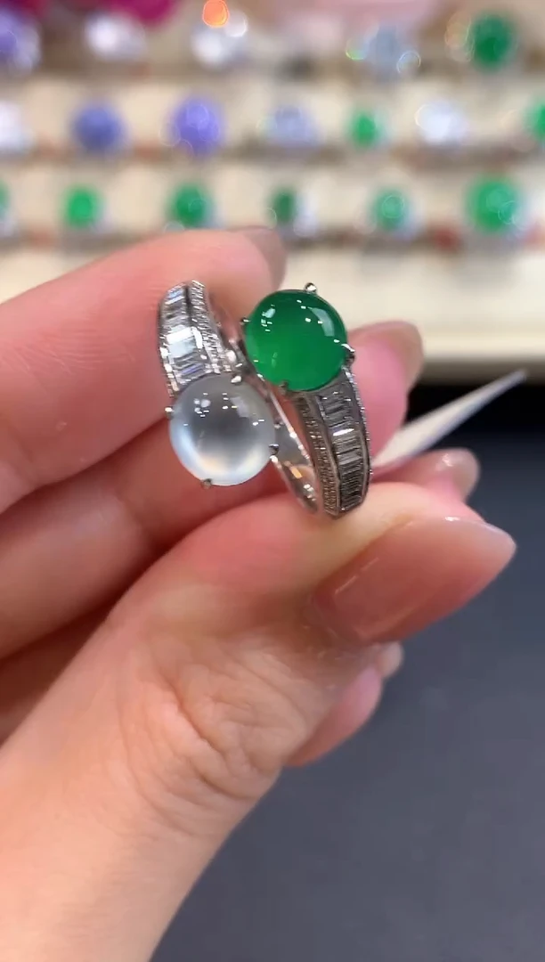 18K金镶嵌戒指翡翠a86