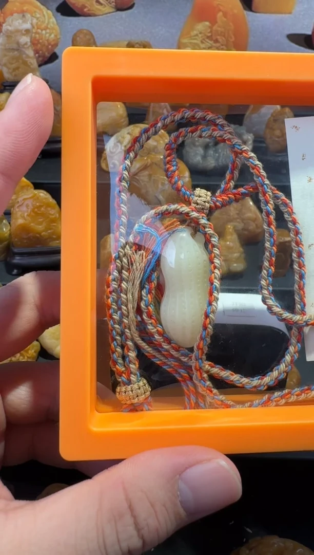 【闪购商品】田黄石半知田黄直播间