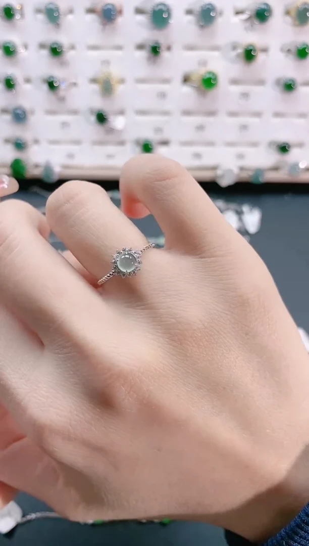 【闪购商品】翡翠戒指银S925镶嵌天然翡翠