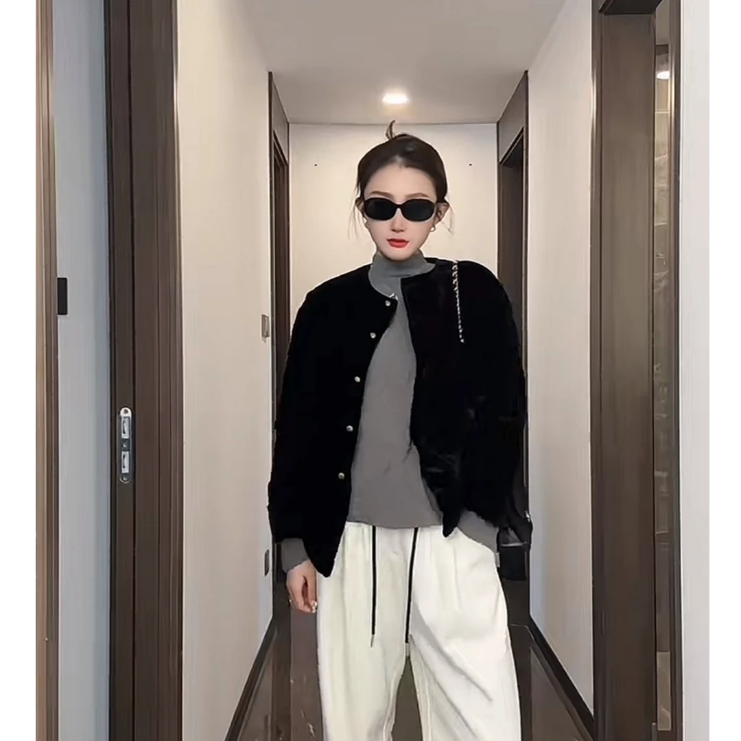 YUYU 秋冬 极简百搭三段分割丝绒棉服 2411B5205