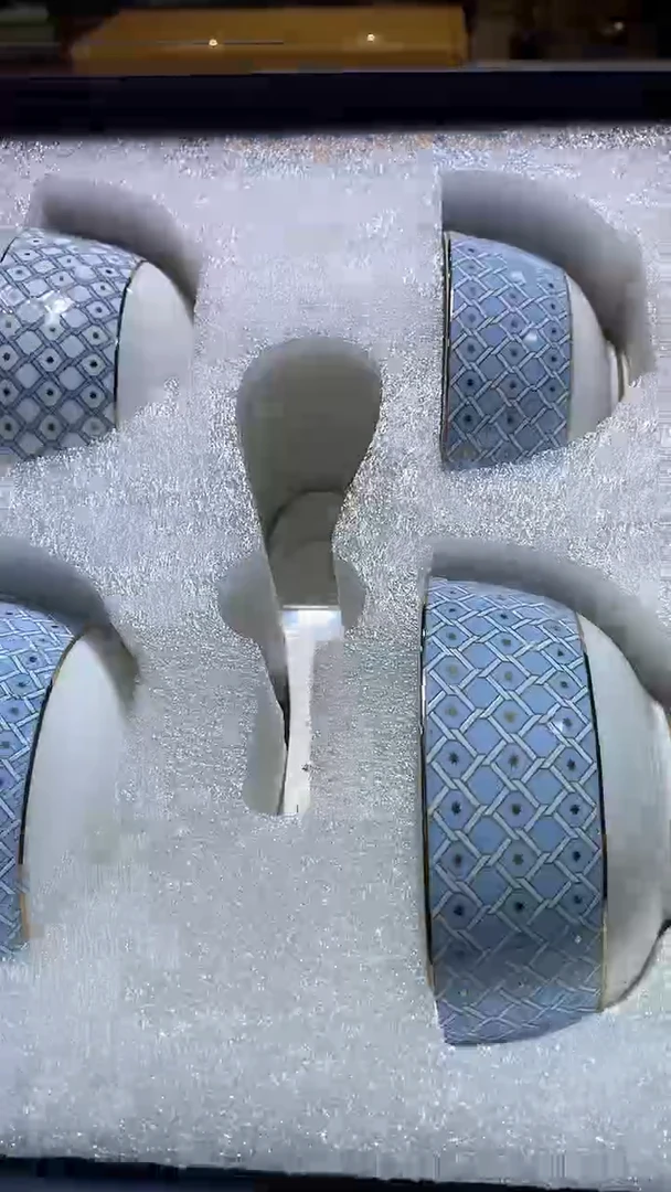 【闪购商品】瓷片锅碗瓢盆一件不剩