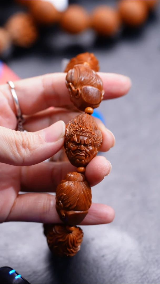 【闪购商品】橄榄核吊坠橄榄核