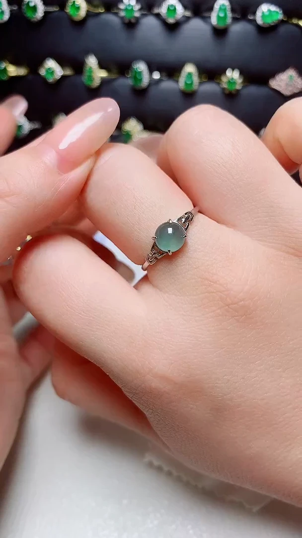 翡翠戒指银S925镶嵌天然翡翠s925银镶嵌