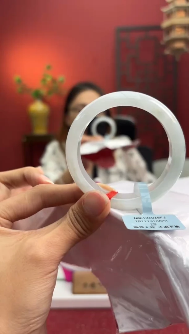 未镶嵌手镯翡翠翡翠手镯10