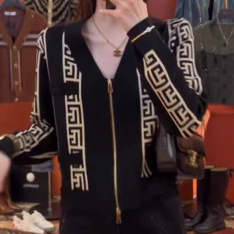 MY025法式高定几何图案小香风针织开衫女复古洋气V领长袖毛衣