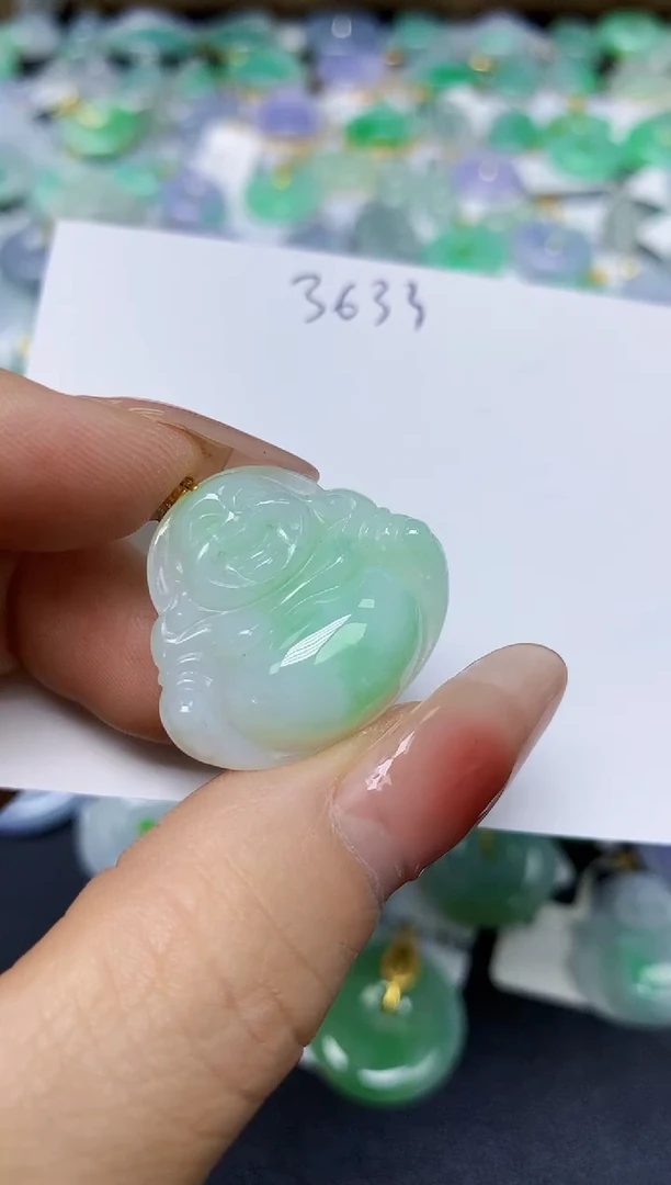 翡翠18K金镶嵌颈饰 天然缅甸翡翠A货