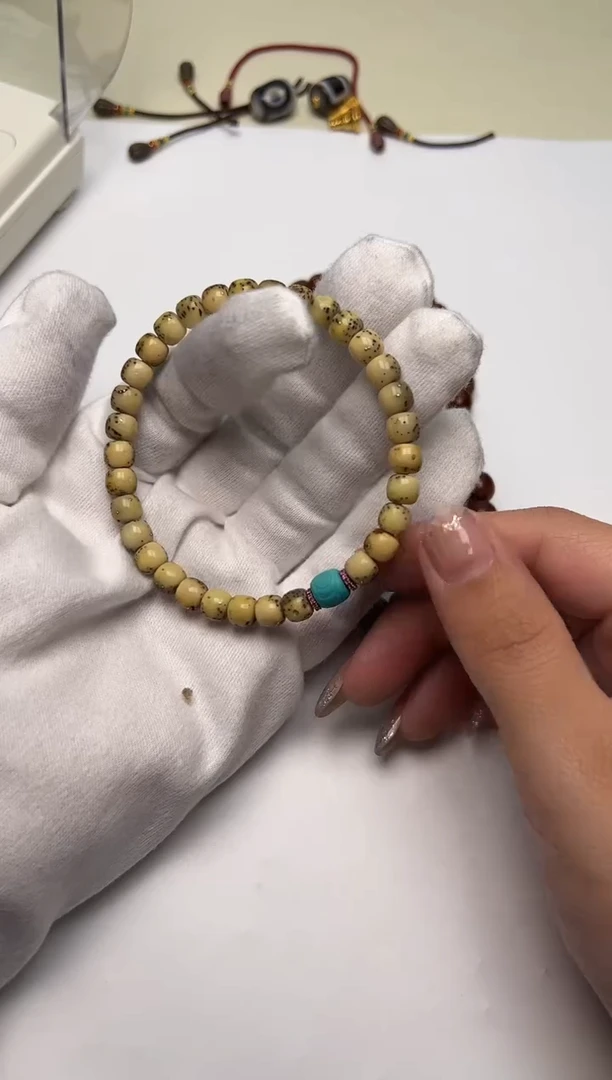 【闪购商品】菩提手串未镶嵌木带宝