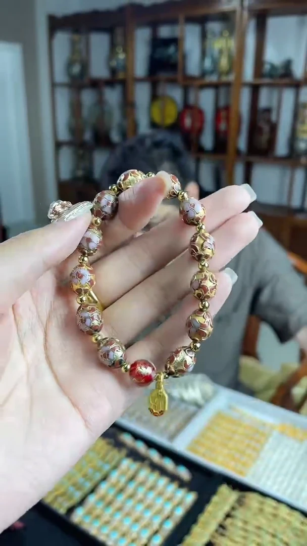 非遗手工景泰蓝金地枣珠手串红色