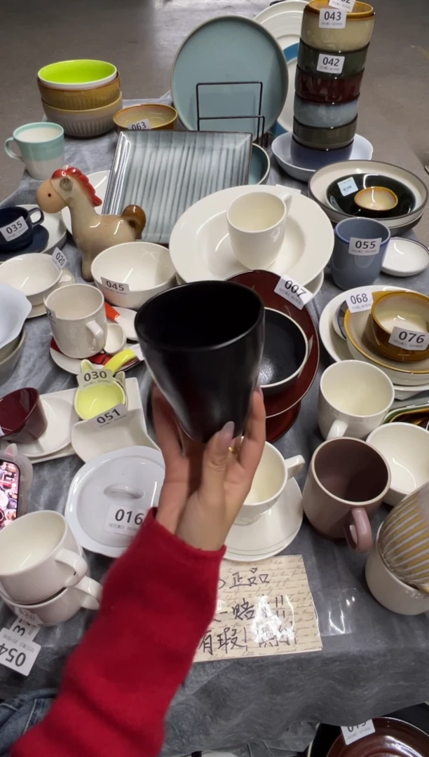 新骨瓷134瑕疵 哑光黑 马克杯大号