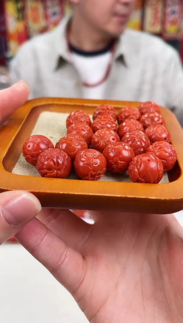 未镶嵌保山雕刻单珠南红玛瑙（多样式发其一）