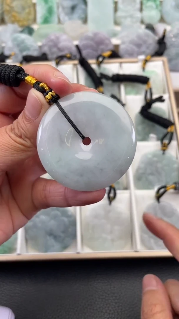 颈饰未镶嵌翡翠天然缅甸翡翠A货445