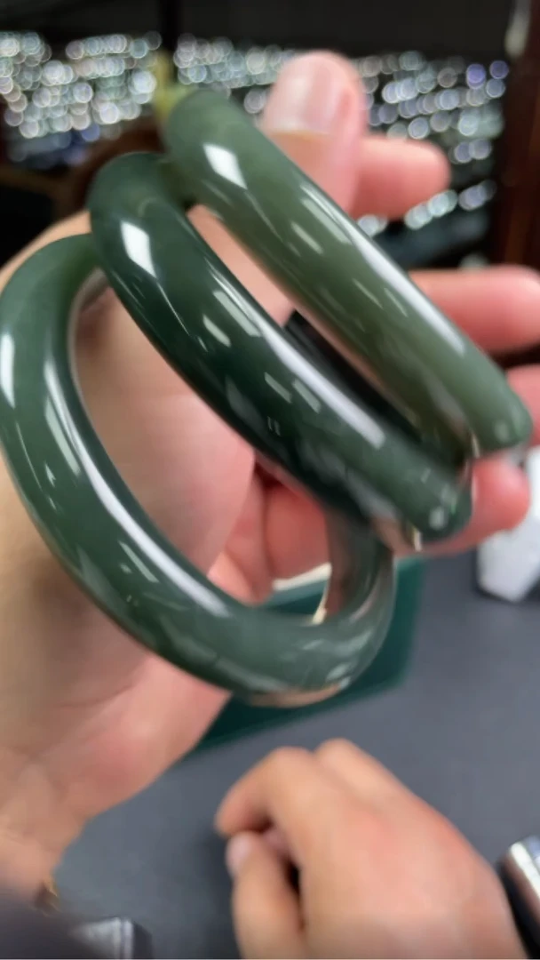 和田玉手镯未镶嵌-11644-EH28-多样性发其一