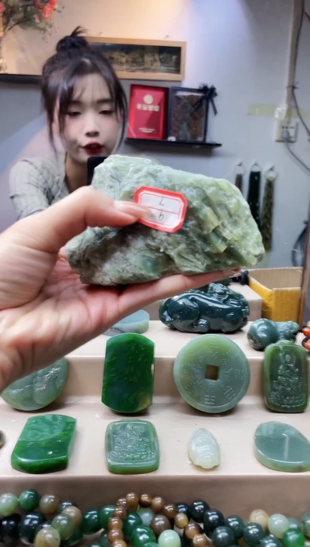 未镶嵌和田玉挂件1