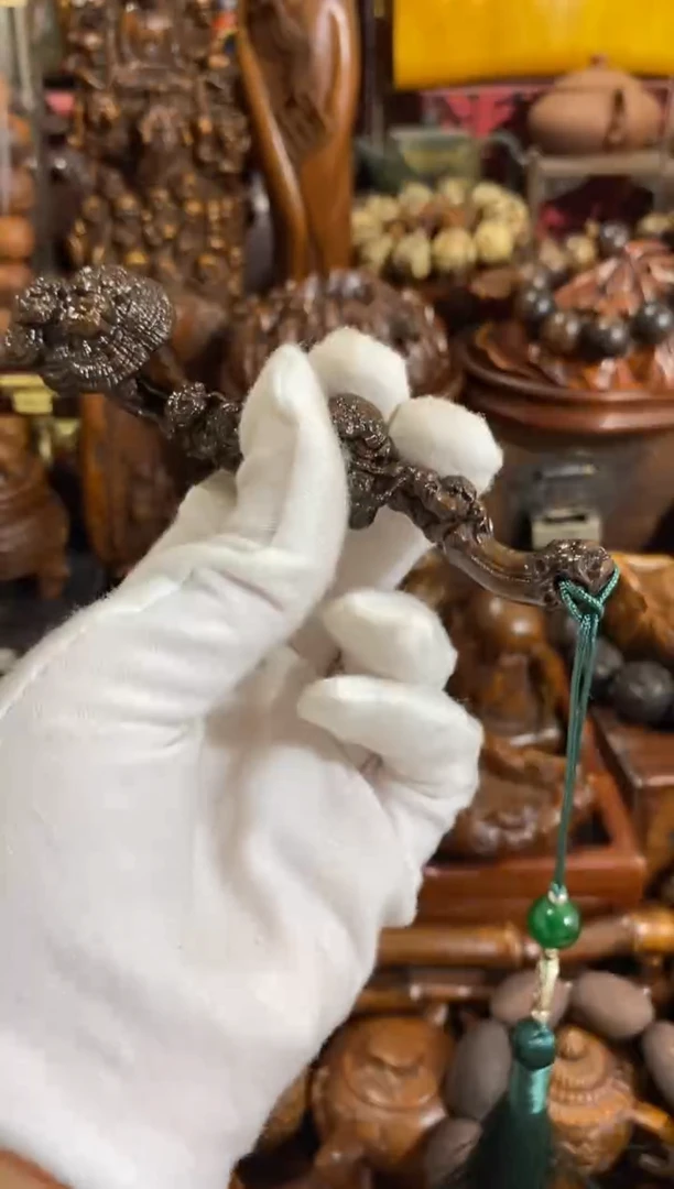 木中之王黑奇小如意