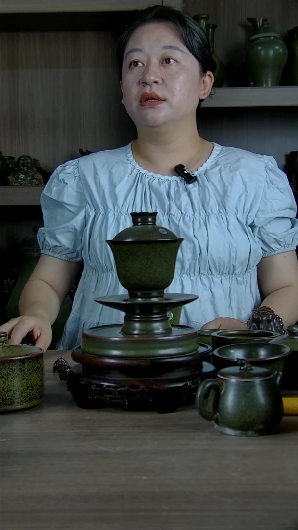 摆件景韵堂茶叶末釉瓷器