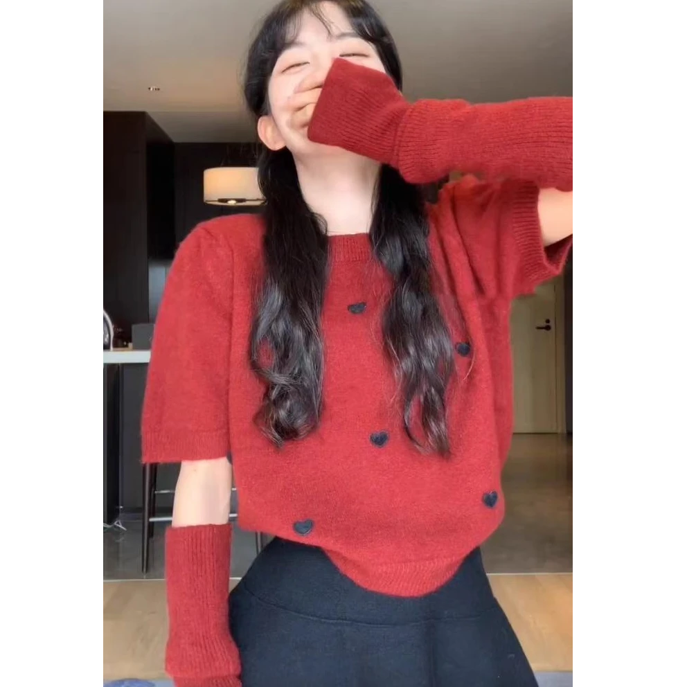 秋冬新年红色圆领针织衫女泡泡袖别致打底毛衣高级感袖套内搭上衣