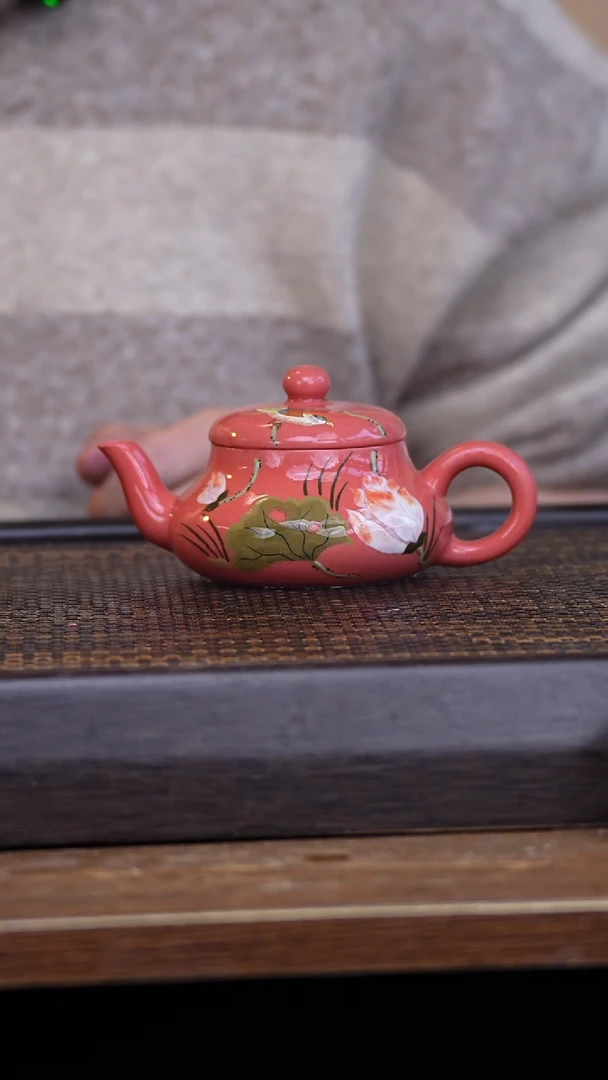 【闪购商品】紫砂茶壶64587132456877845