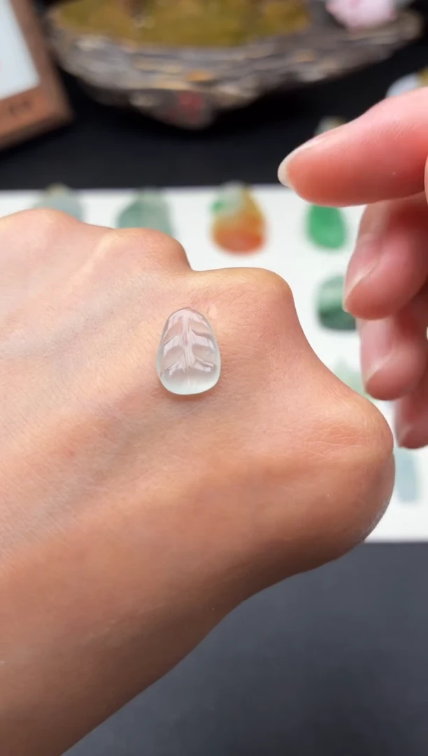 未镶嵌定制翡翠翡翠