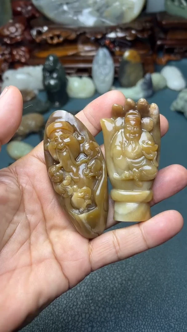 未镶嵌和田玉把件2