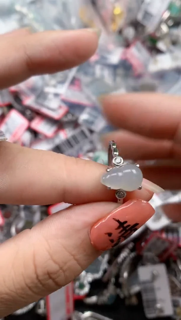 银S925镶嵌戒指翡翠天然A货缅甸翡翠