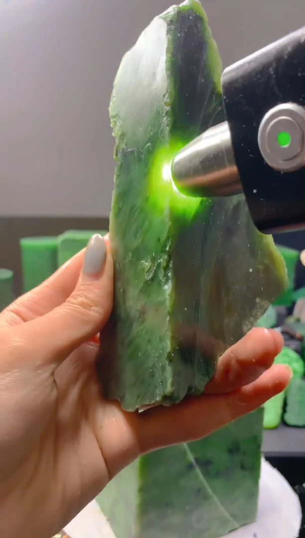 未镶嵌和田玉珠宝半成品1