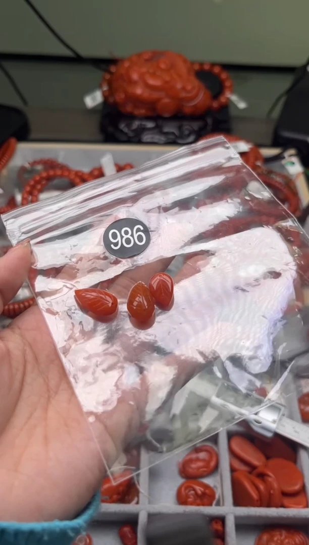 【闪购商品】南红玛瑙珠宝奇石未镶嵌986