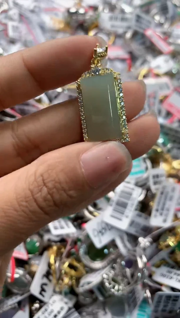 银S925镶嵌戒指翡翠888    5