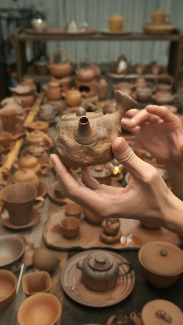 原矿老岩泥精工  手捏侧把壶120ml