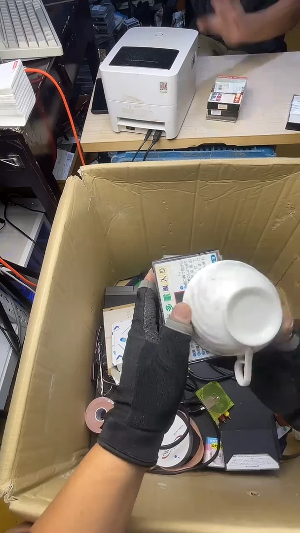 a***0二手商品不退不换