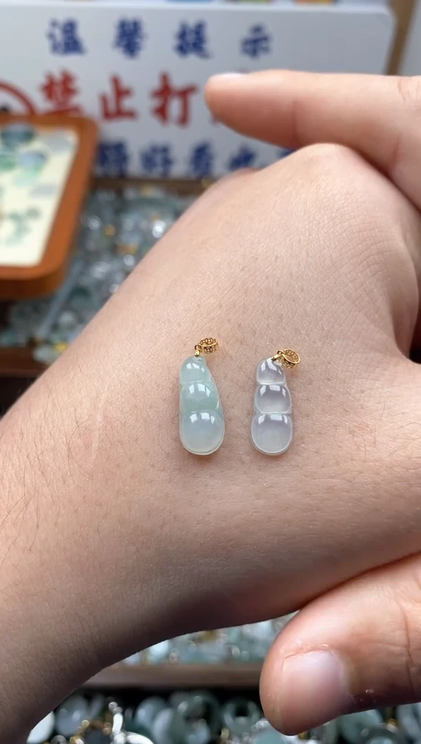 【闪购商品】翡翠颈饰未镶嵌哥哥