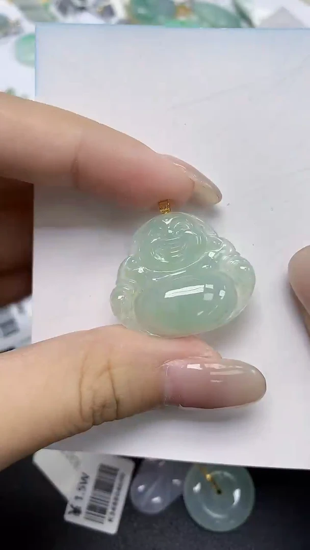 翡翠18K金镶嵌颈饰天然缅甸翡翠A货