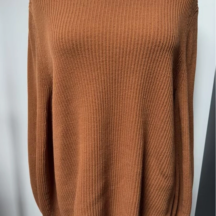 春夏潮牌女装薄款通勤风圆领打底衫女装套头毛衣