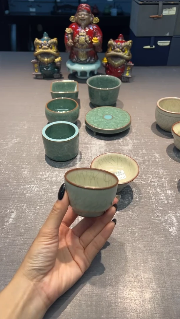 【闪购商品】金新平 哥窑 有足 直筒杯