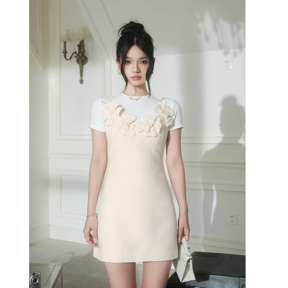 FOREVERCAN“丘吉尔庄园”V家24S立体花卉吊带收腰连衣裙 SD21343