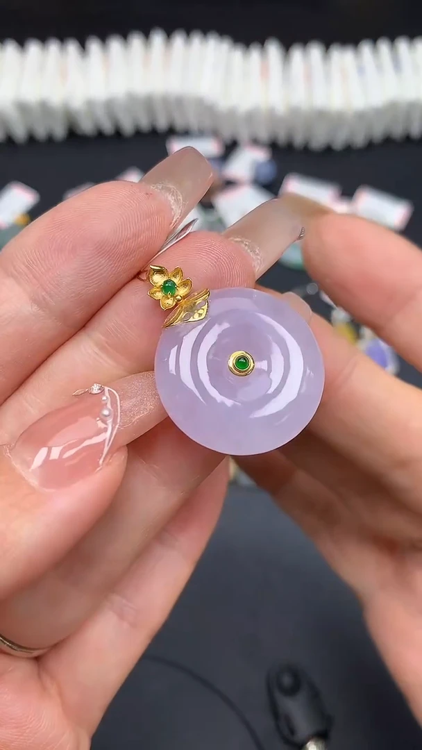 翡翠18K金镶嵌吊坠(不含链)MS193411