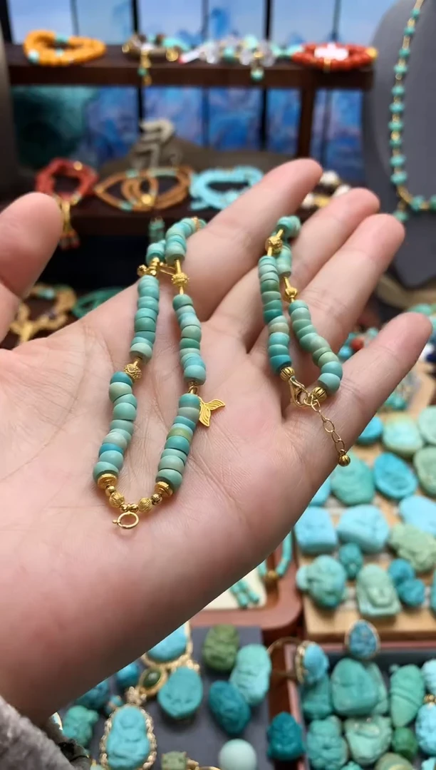 18K金镶嵌绿松石颈饰高瓷绿松石大肠