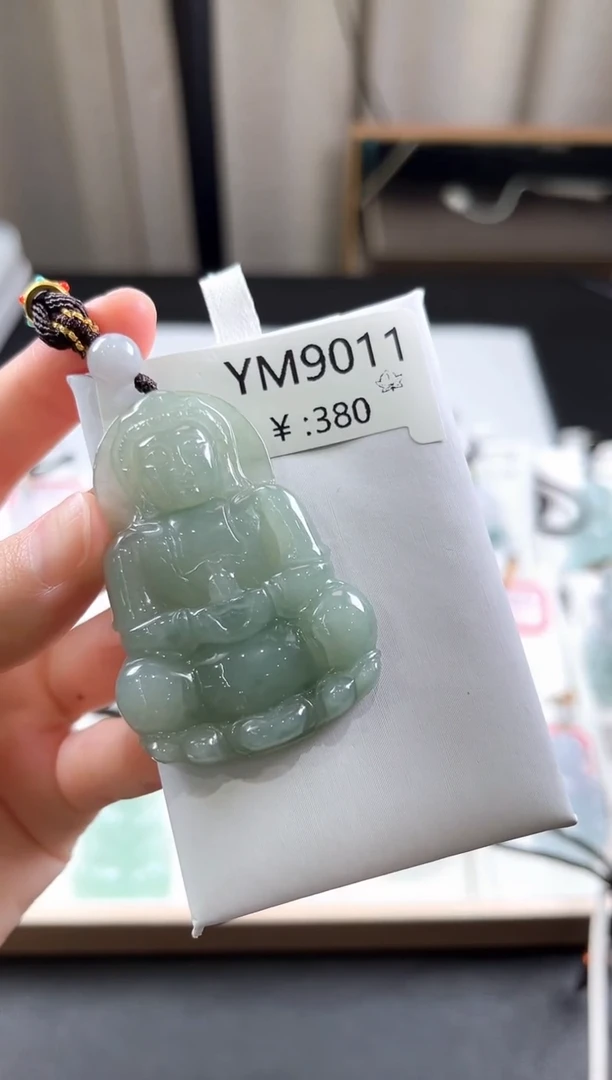 翡翠未镶嵌颈饰YM9011冰绿观音