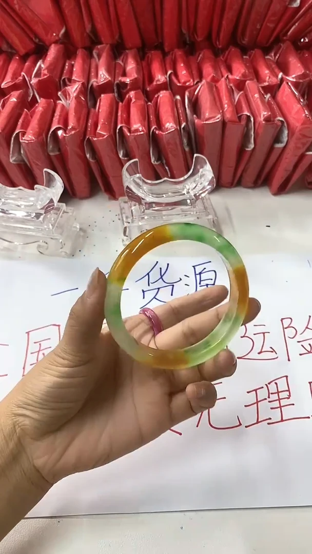 流行美曼德勒真实好看直播间V258