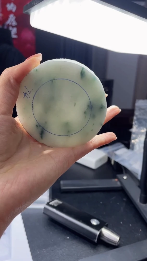 未镶嵌手镯定制翡翠浅*?手镯XJ/发一件