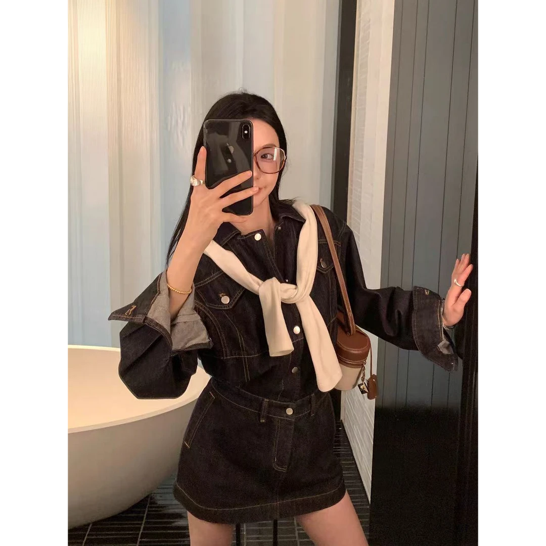 2025早春新品高级感小个子法式港风复古设计感长袖牛仔衬衫连衣裙