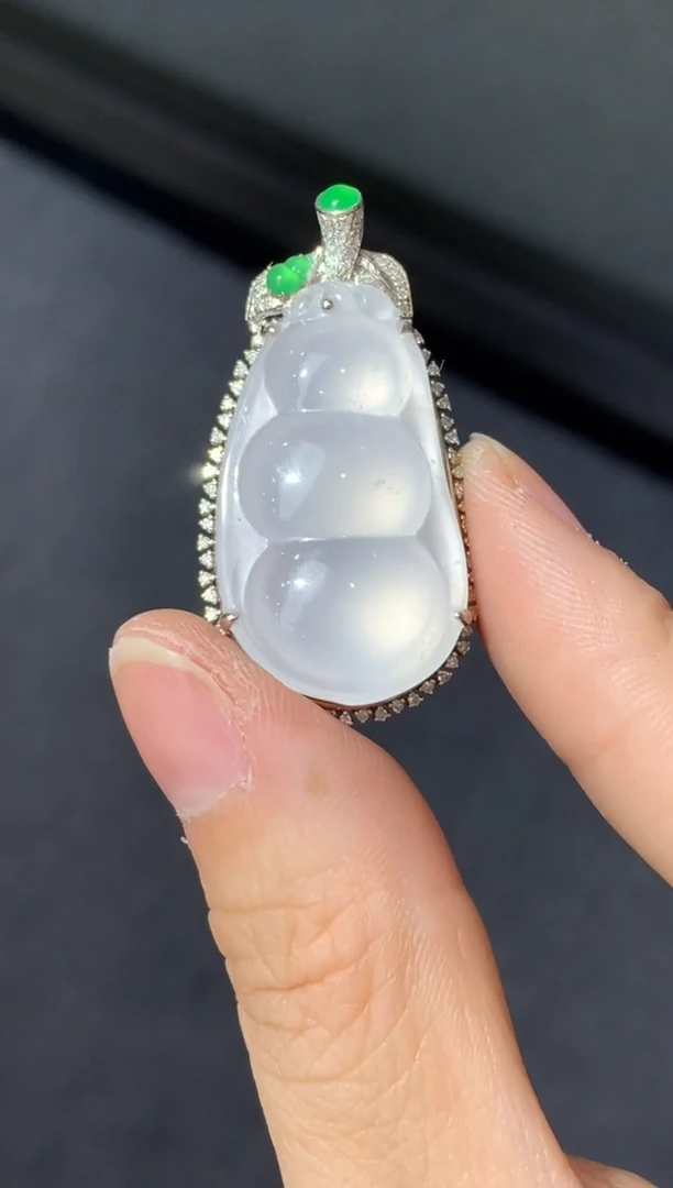 颈饰18K金镶嵌翡翠629-中国好珍宝