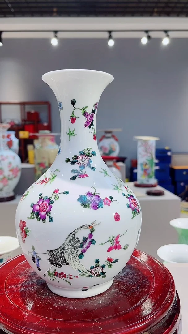 摆件景德镇陶瓷夜光釉仙鹤赏瓶