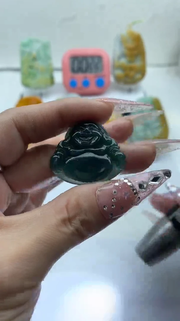 【闪购商品】翡翠颈饰未镶嵌挂件