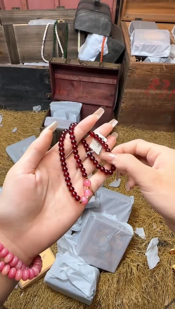 精美手串（无礼盒）