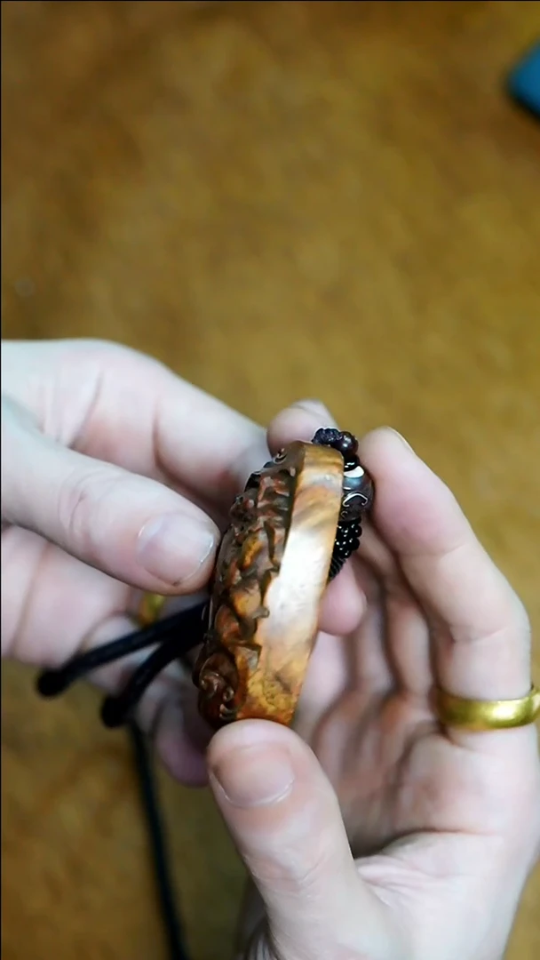 【闪购商品】黄花梨/降香黄檀手作木制雕刻品