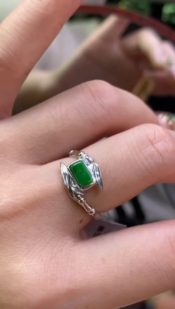 颈饰银S925镶嵌翡翠净货13773