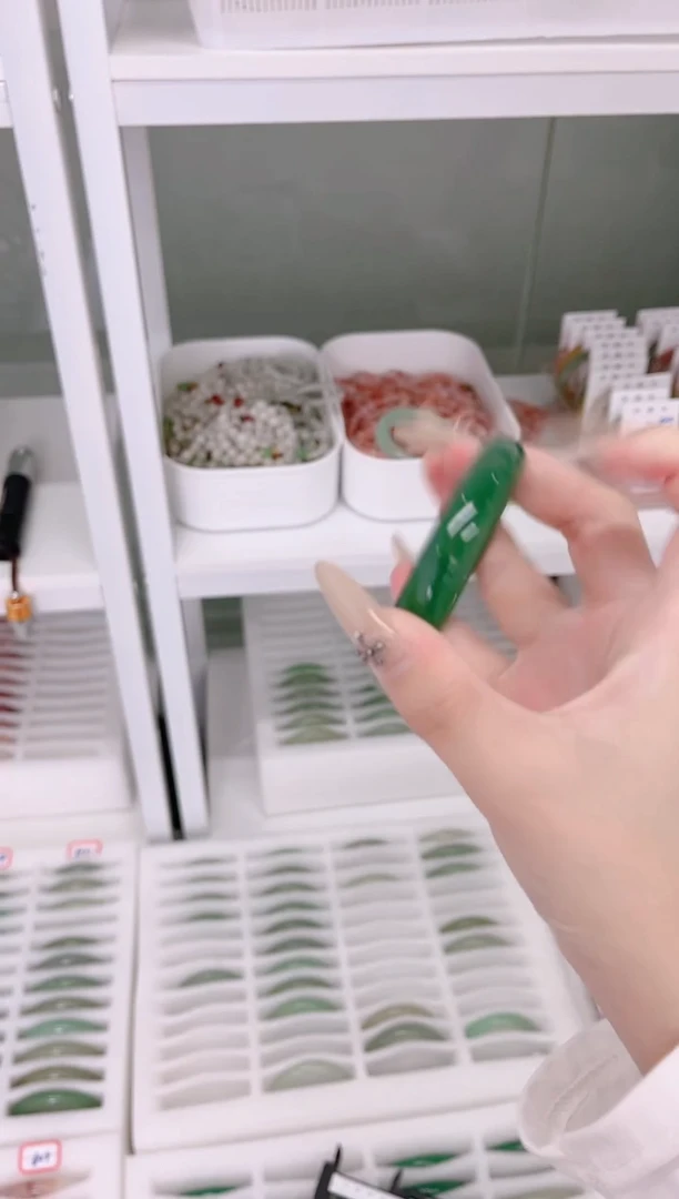 未镶嵌手镯石英质玉113-54D